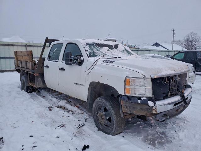 Chevrolet Silverado K3500 Image 2