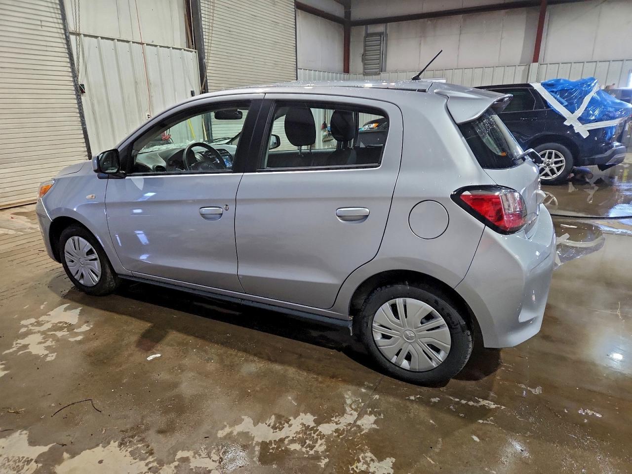 Mitsubishi Mirage Es Image 8