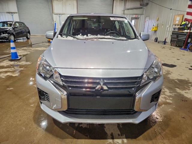 Mitsubishi Mirage Es Image 9