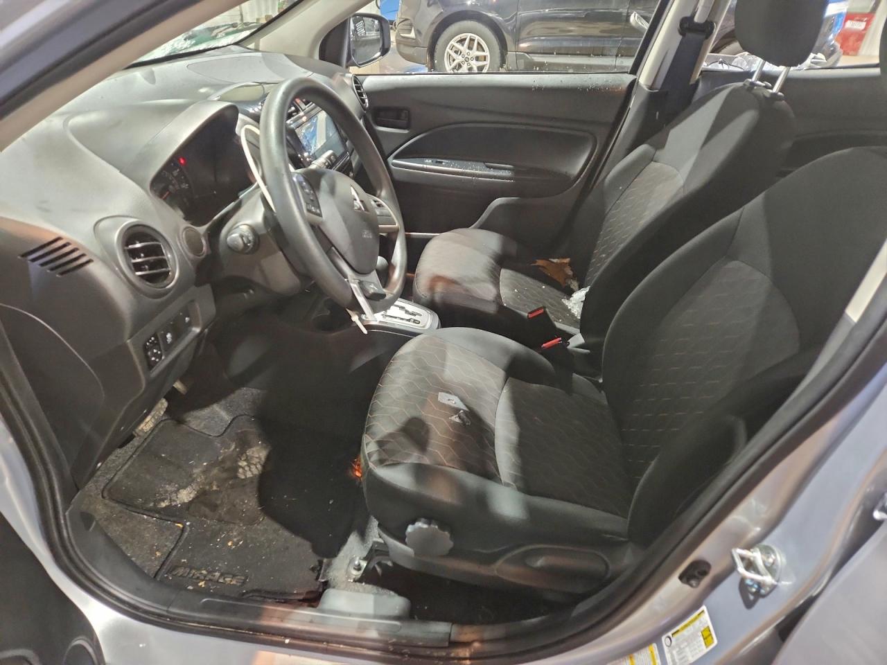 Mitsubishi Mirage Es Image 6