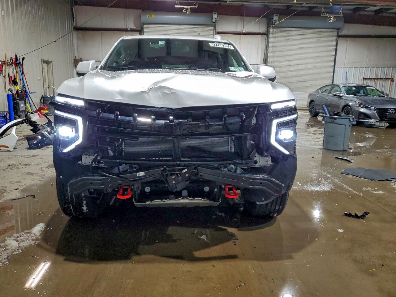 Chevrolet Suburban K1500 Z71 Image 8