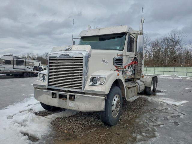 Freightliner 122sd Image 5