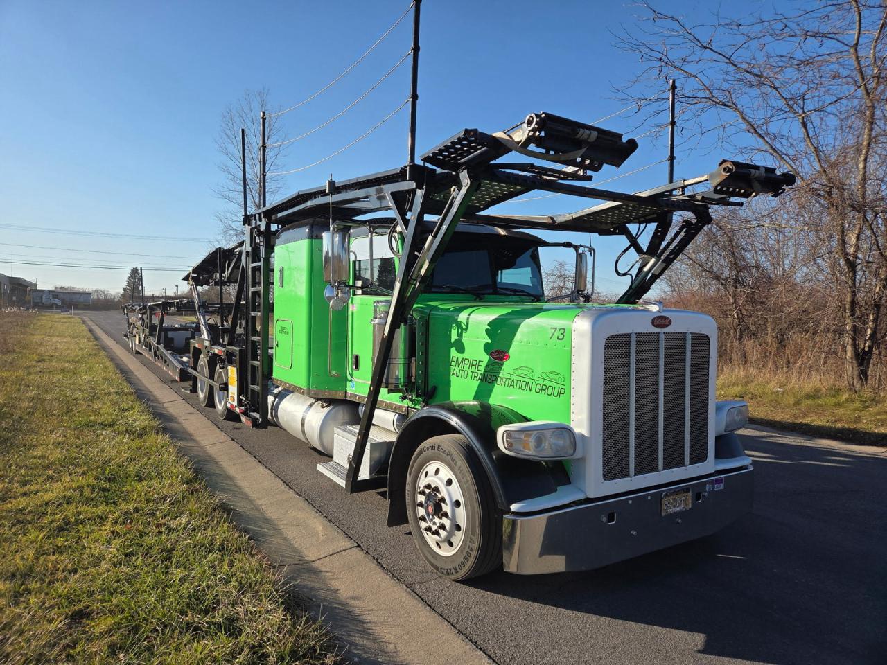 Peterbilt 389 Image 1