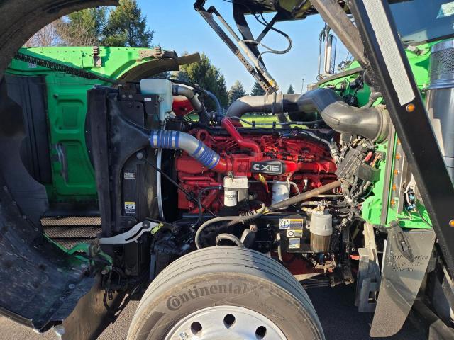 Peterbilt 389 Image 4