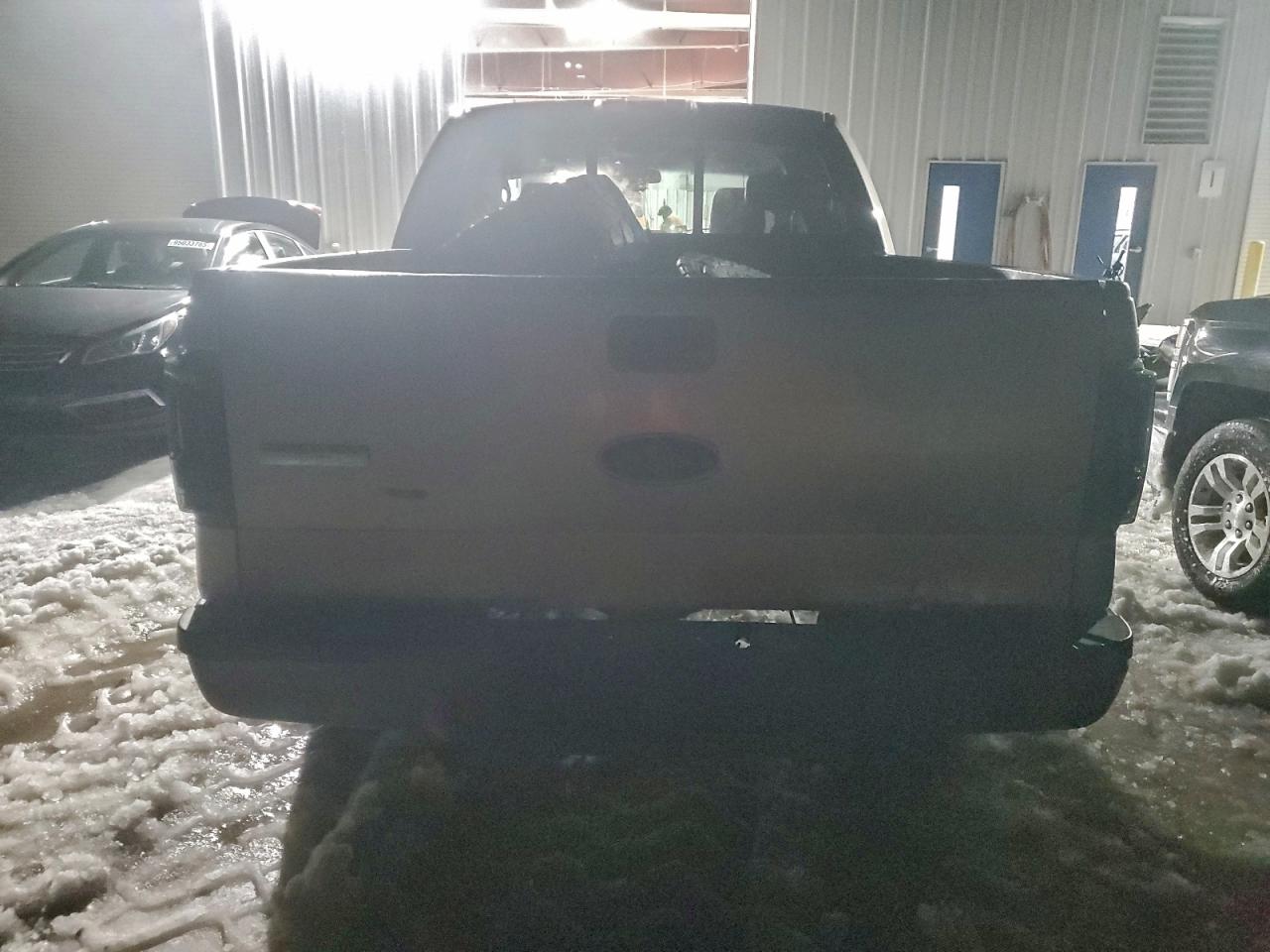 Ford F-150 Supercrew Image 5