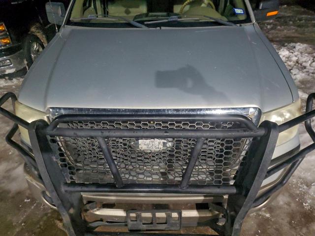 Ford F-150 Supercrew Image 4