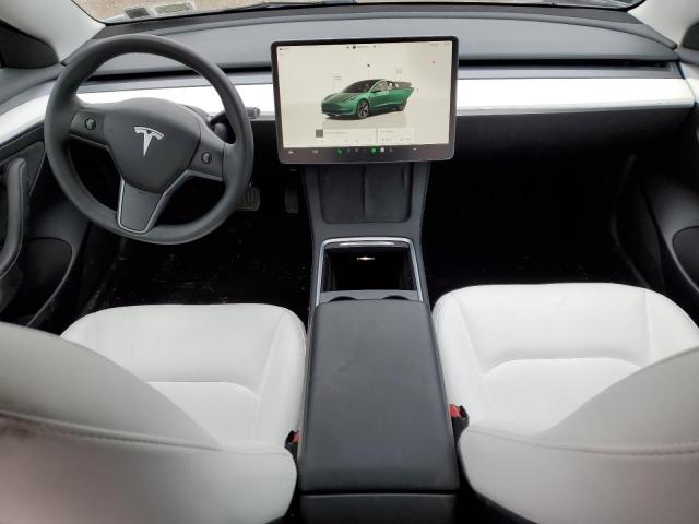 Tesla Model 3 Image 13