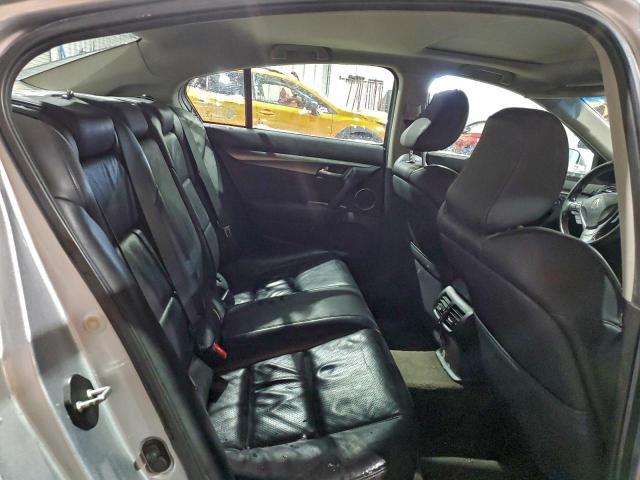 Acura TL Image 9