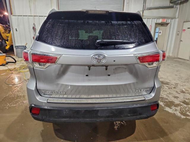 Toyota Highlander Xle Image 4