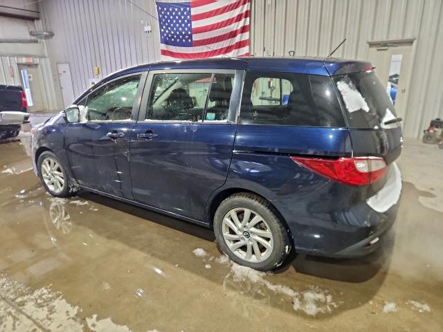 Mazda 5 Sport Image 3