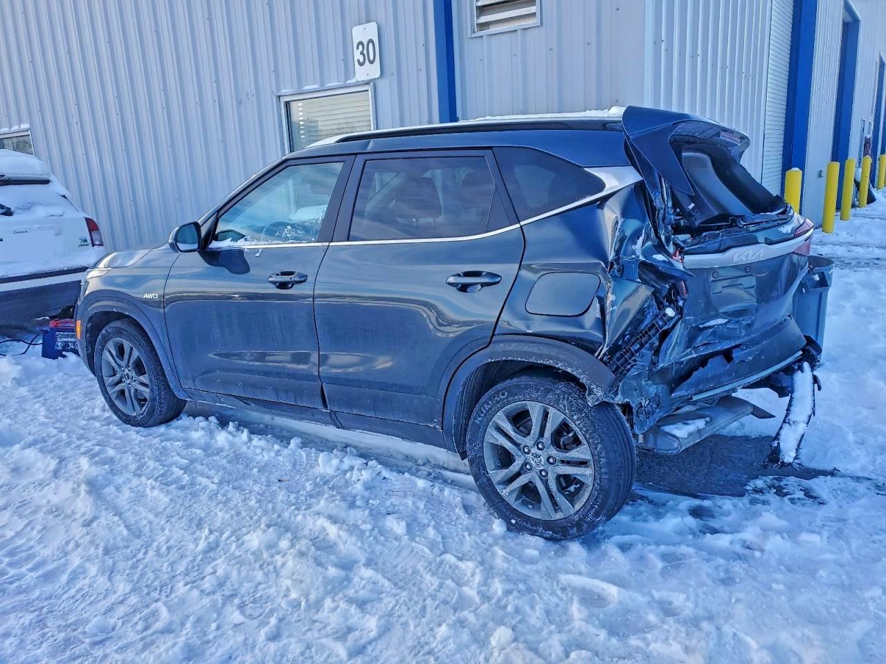 Kia Seltos S Image 4