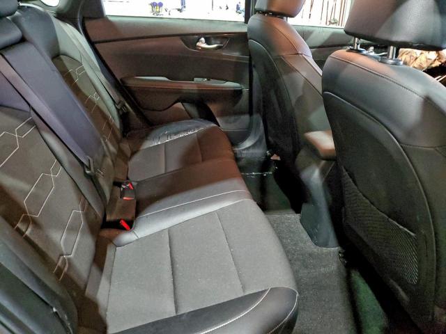 Kia Forte Gt Line Image 2