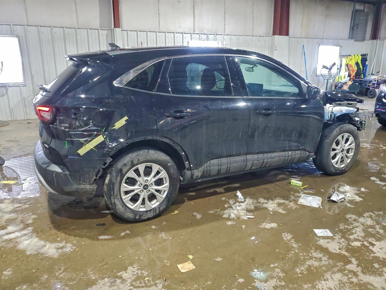 Ford Escape Active Image 3