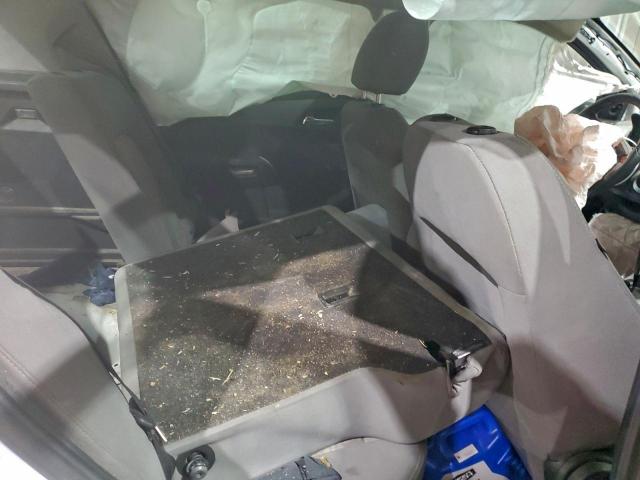 Chevrolet Sonic Ls Image 8