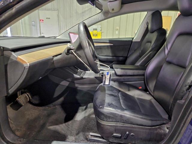 Tesla Model 3 Image 7