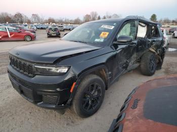  Salvage Jeep Grand Cherokee