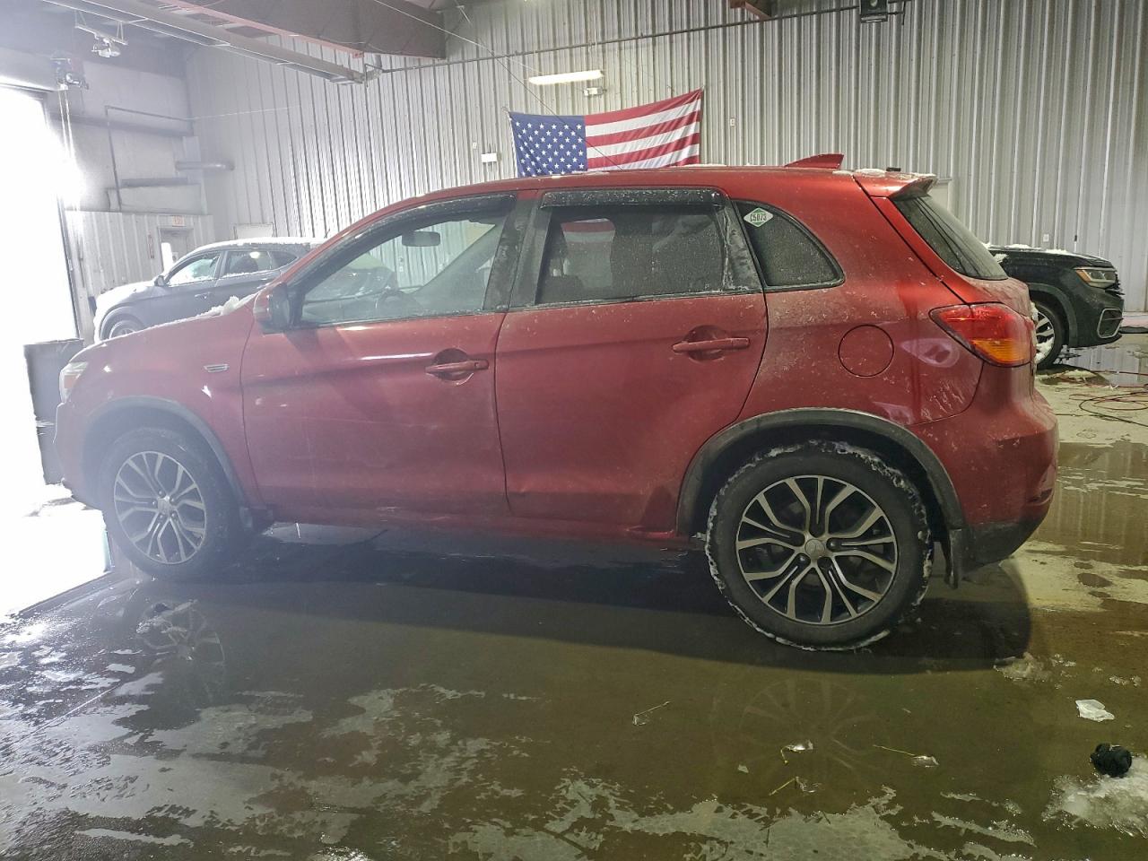 Mitsubishi Outlander Es Image 12