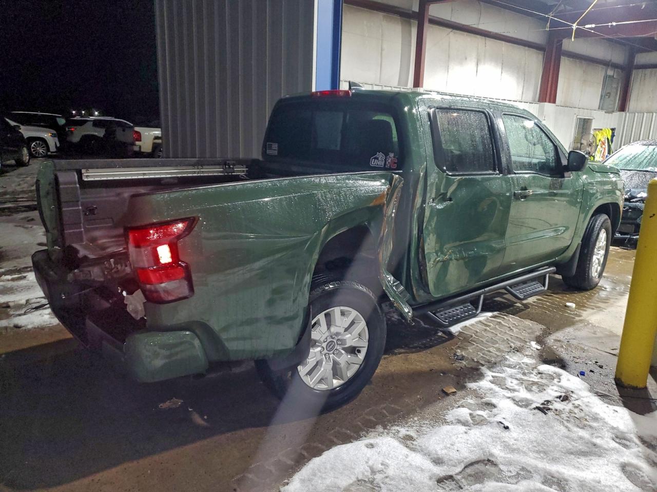 Nissan Frontier S Image 12