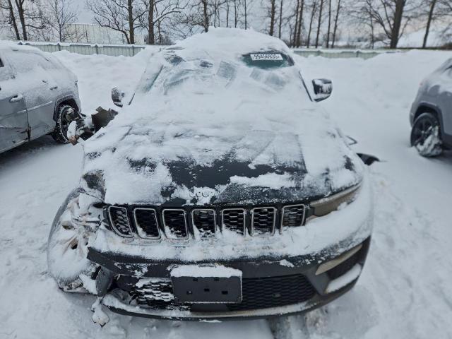 Jeep Grand Cherokee Limited Image 13