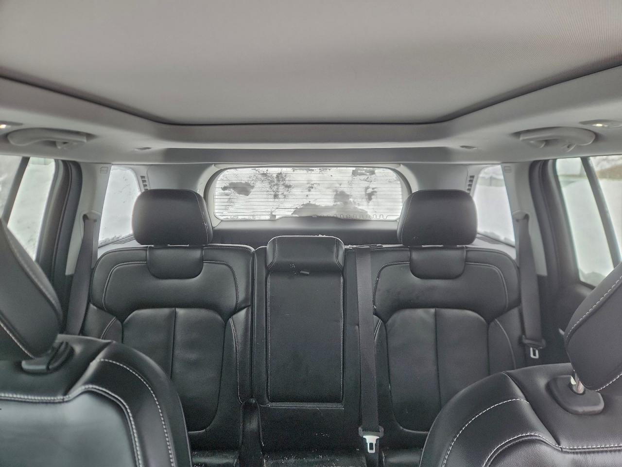 Jeep Grand Cherokee Limited Image 14