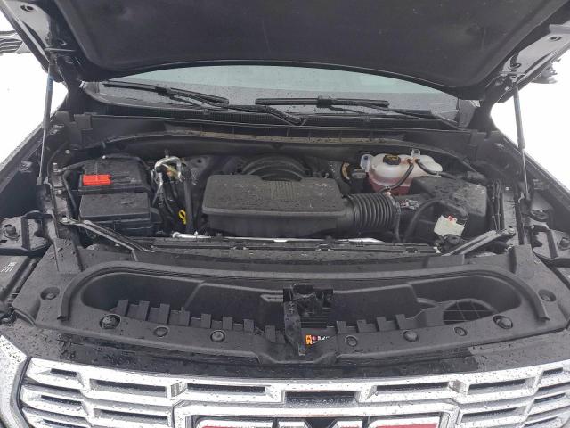 GMC Yukon Denali Image 9