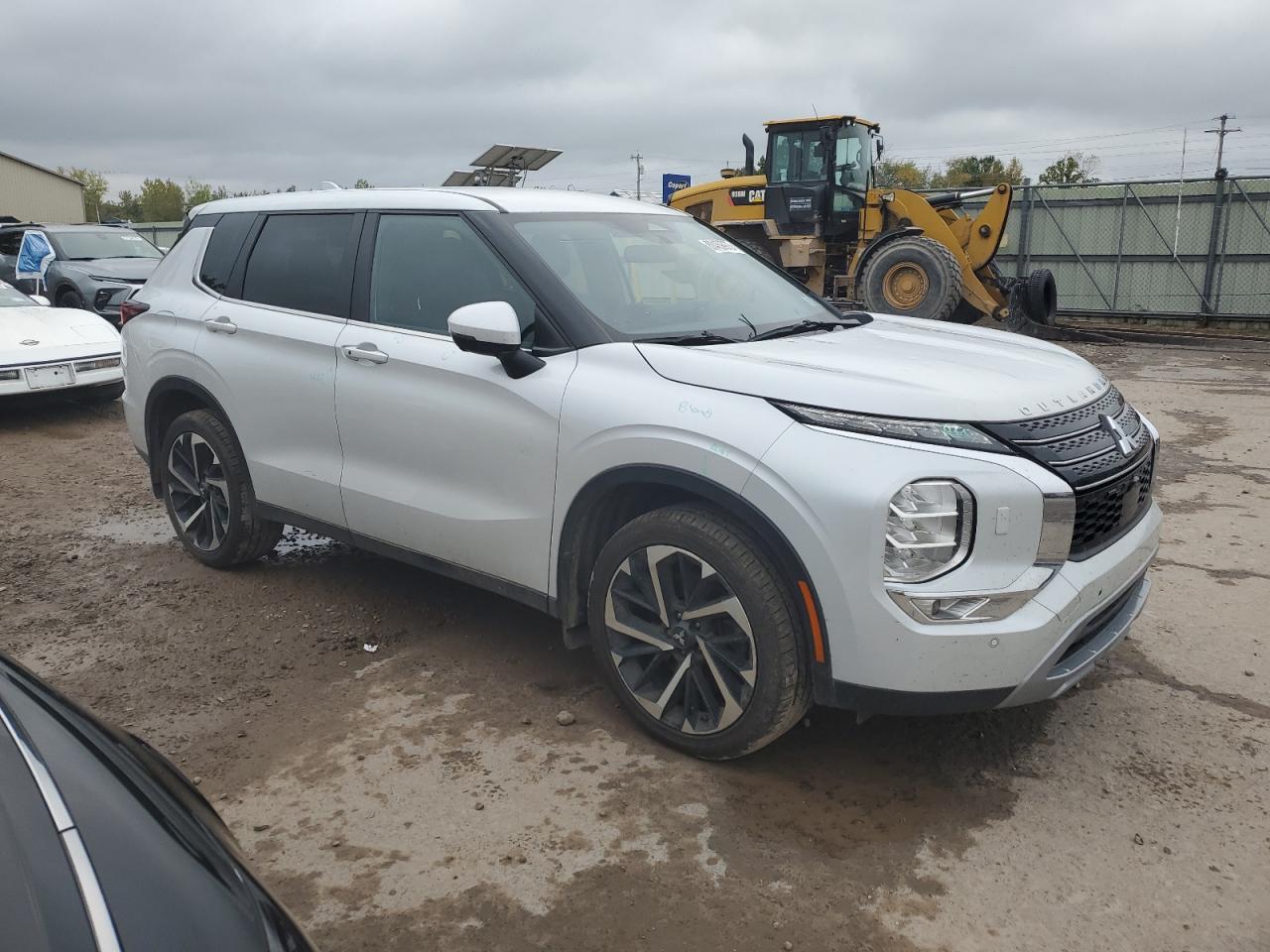 Mitsubishi Outlander Se Image 3