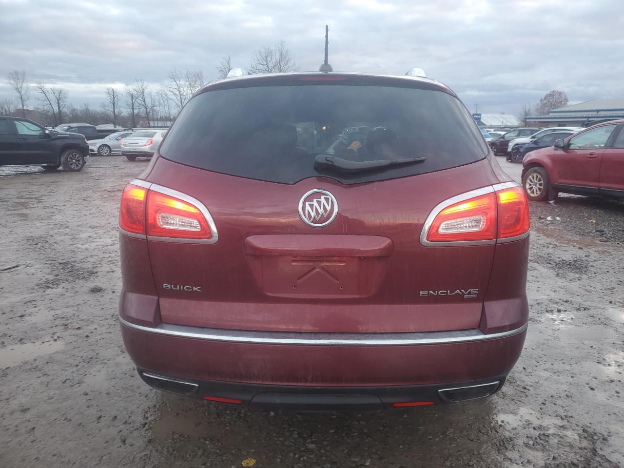 Buick Enclave Image 11