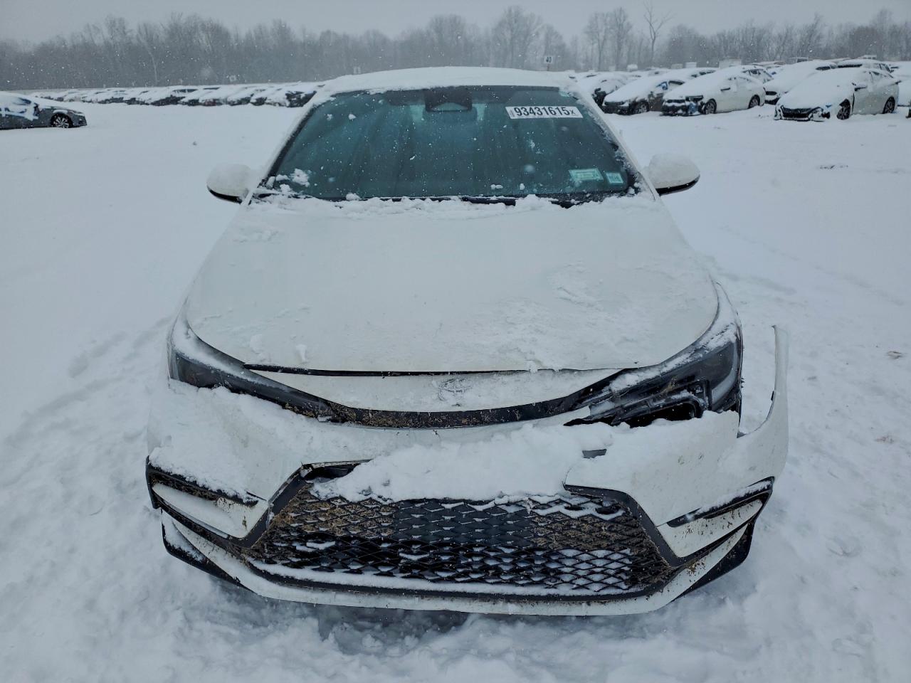 Toyota Corolla Se Image 10