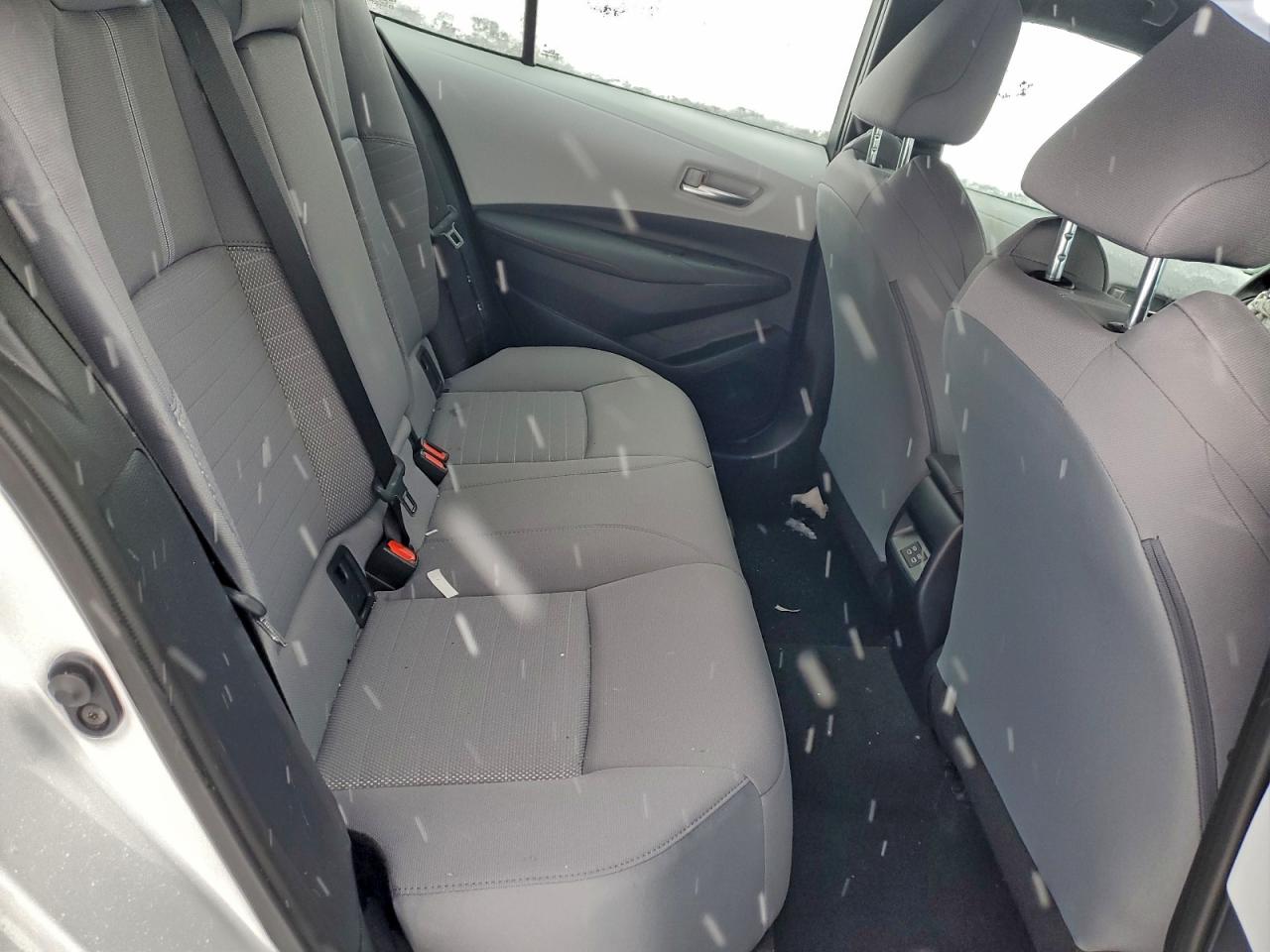 Toyota Corolla Se Image 12