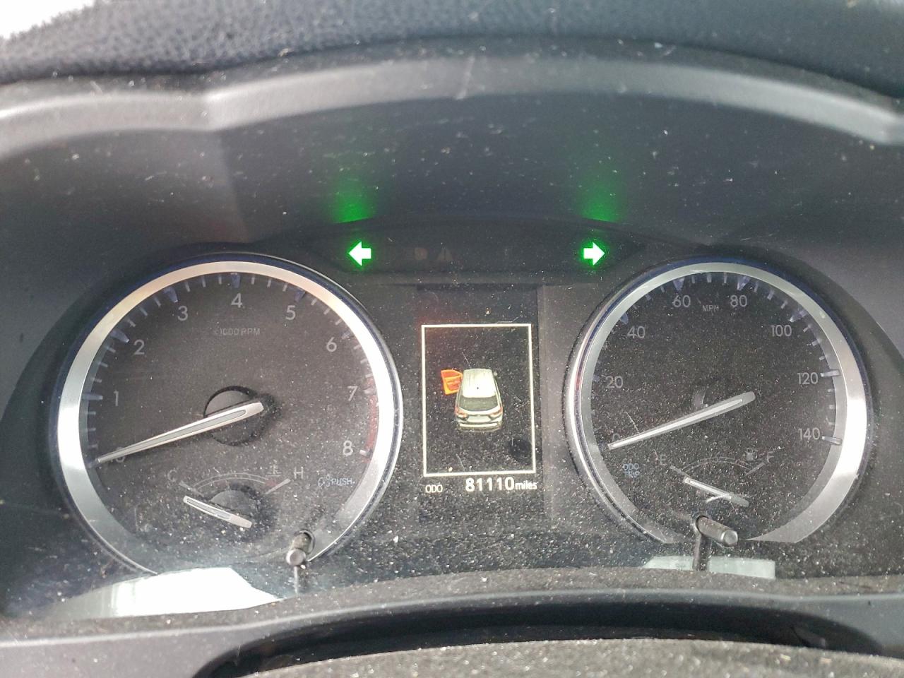 Toyota Highlander Se Image 9