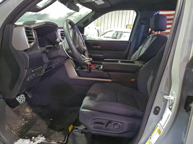 Toyota Tundra Crewmax Sr Image 11