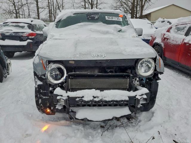 Jeep Renegade Latitude Image 5