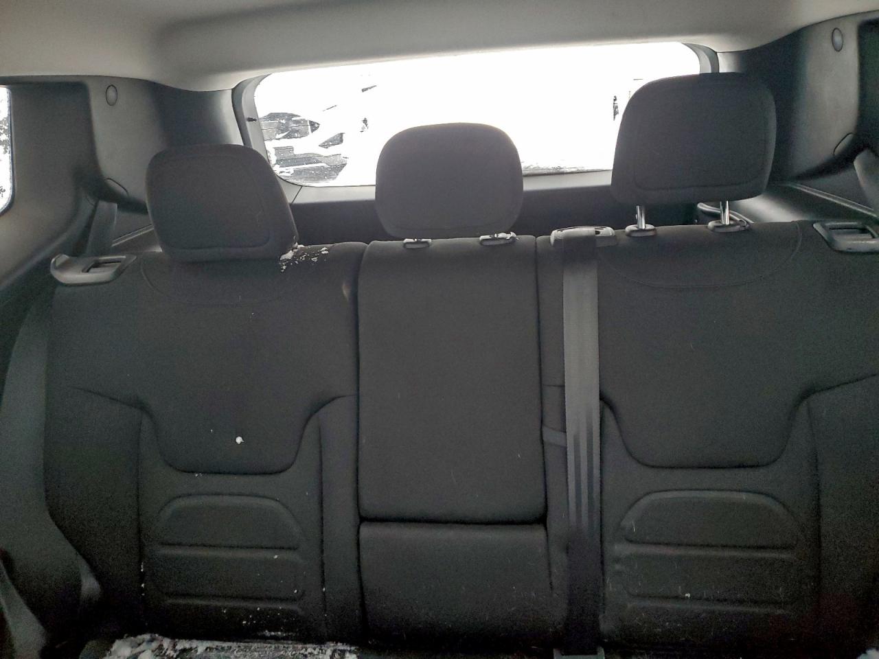 Jeep Renegade Latitude Image 8