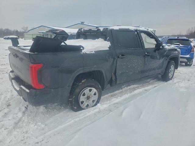 Toyota Tundra Crewmax Sr Image 3