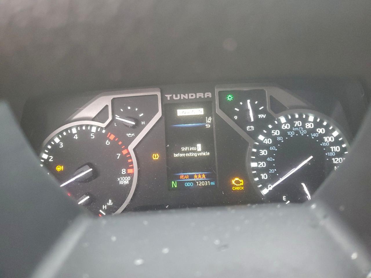 Toyota Tundra Crewmax Sr Image 6