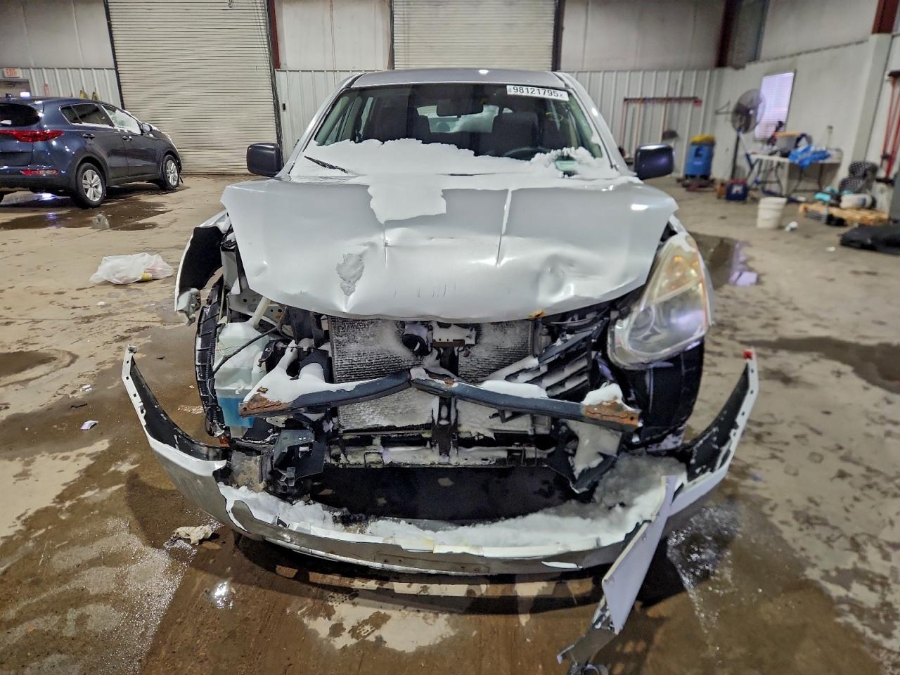 Nissan Rogue S Image 6