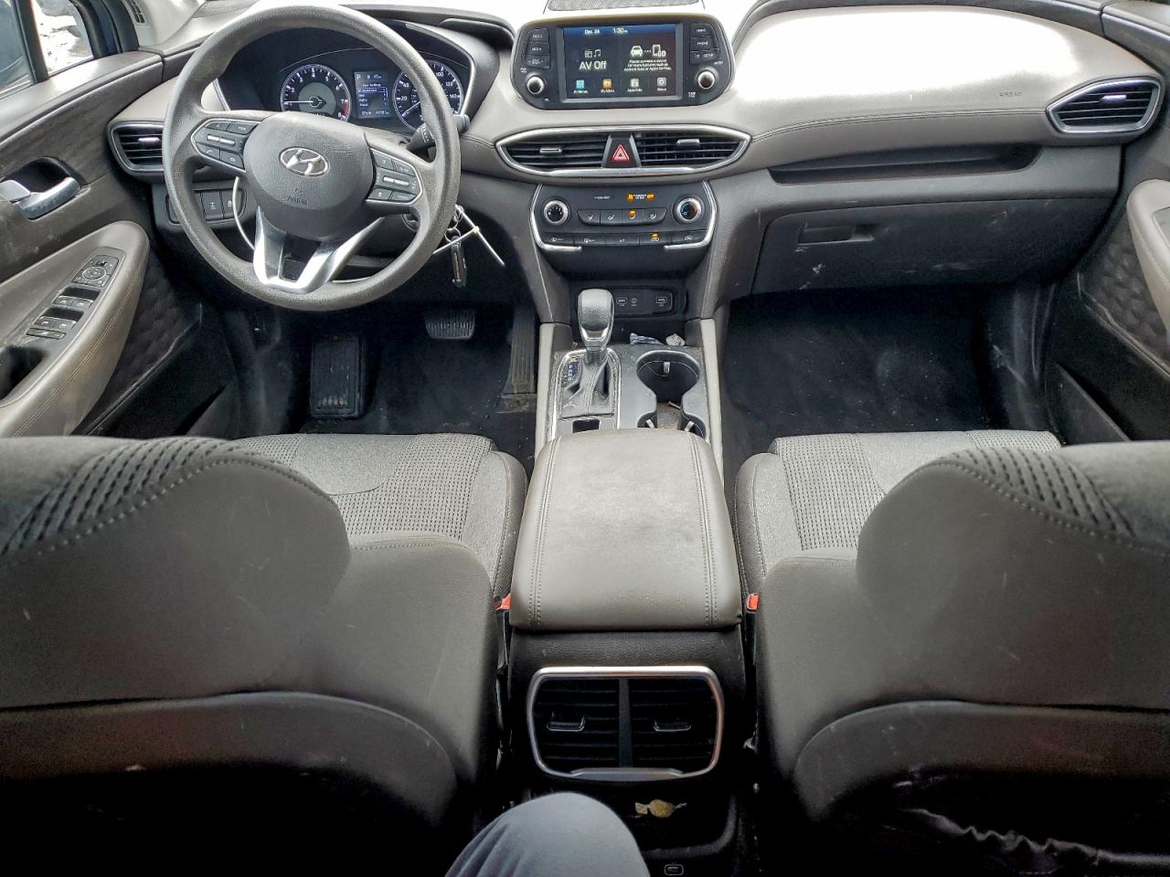 Hyundai SANTA FE Se Image 11