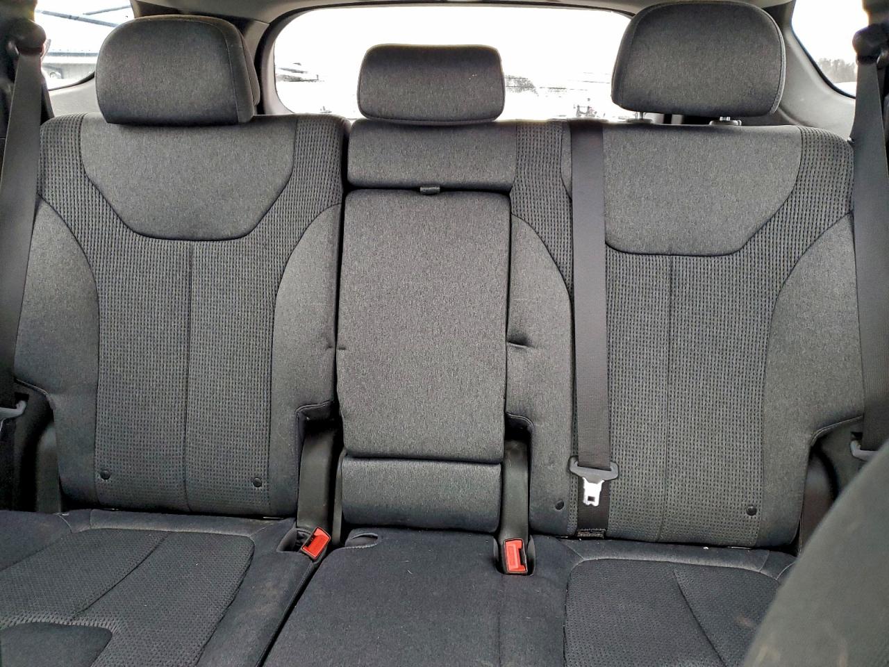 Hyundai SANTA FE Se Image 9