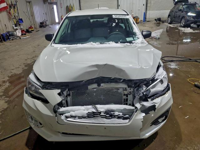 Subaru Impreza Image 9