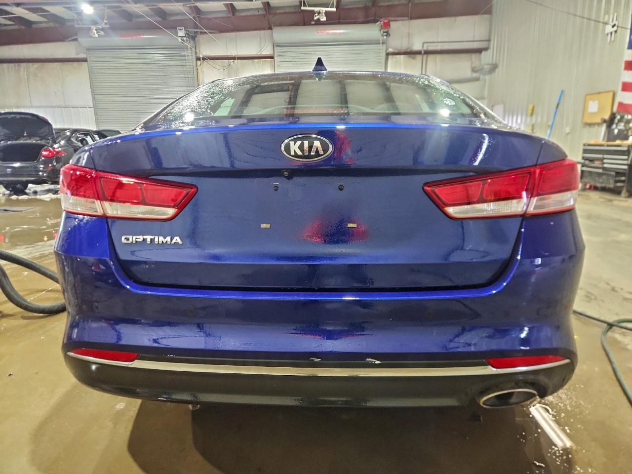 Kia Optima Lx Image 10