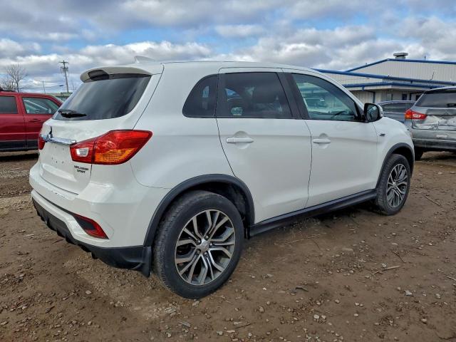 Mitsubishi Outlander Es Image 5