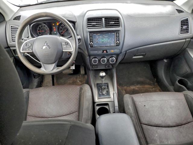 Mitsubishi Outlander Es Image 12