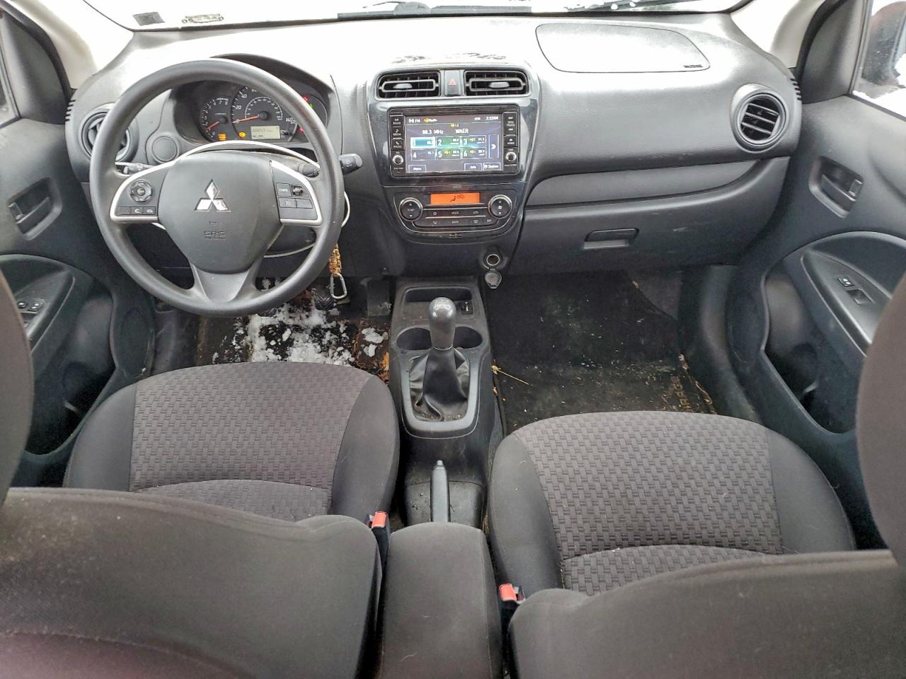 Mitsubishi Mirage Es Image 7