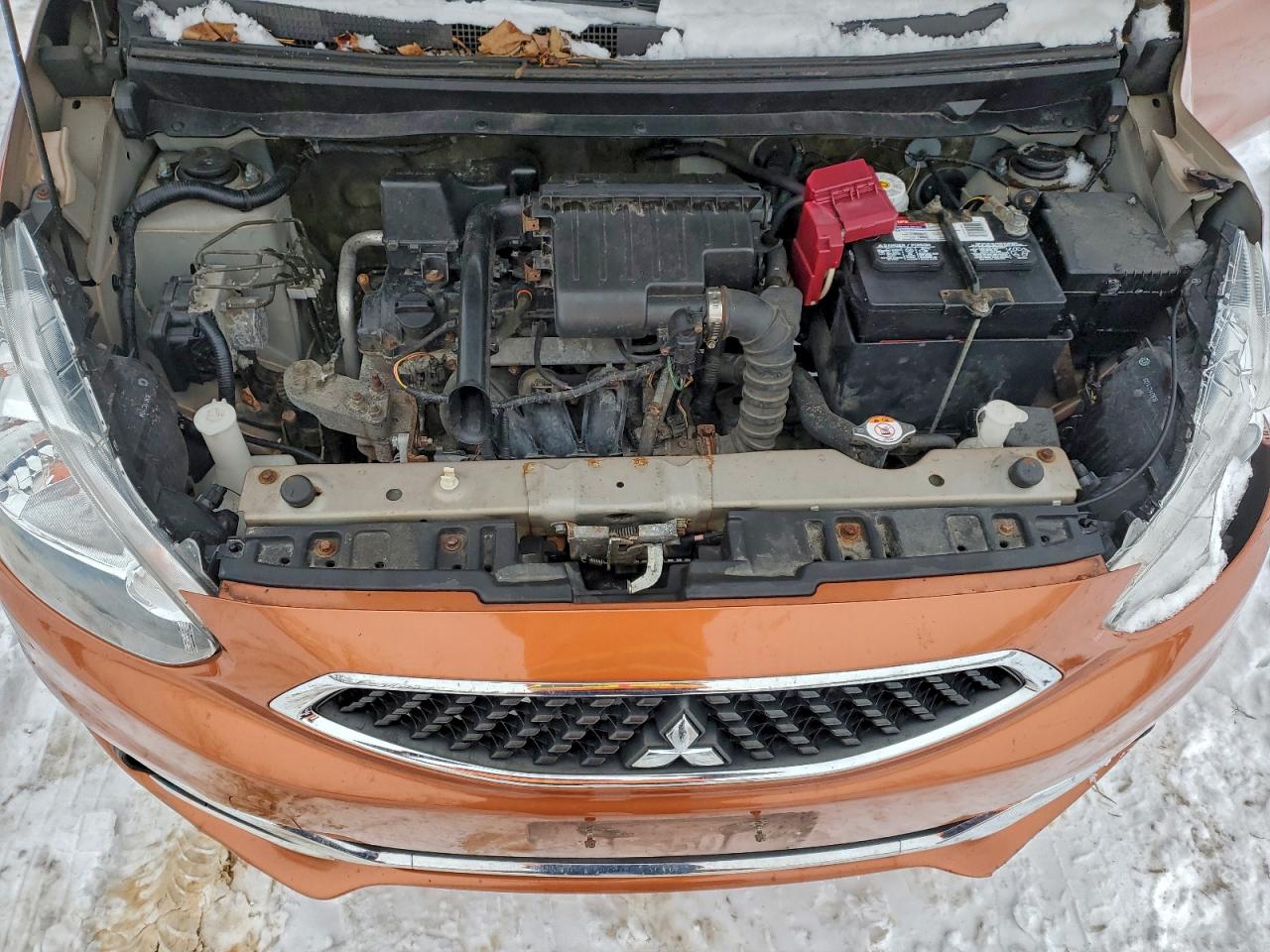 Mitsubishi Mirage Es Image 12