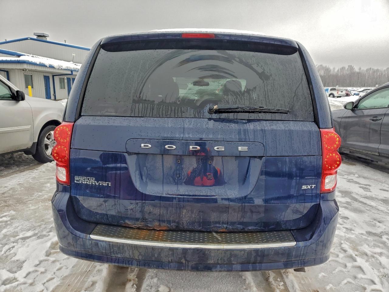 Dodge Caravan Sxt Image 3