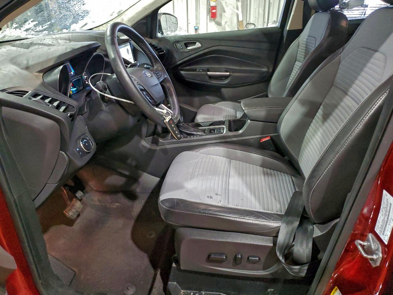 Ford Escape Se Image 6