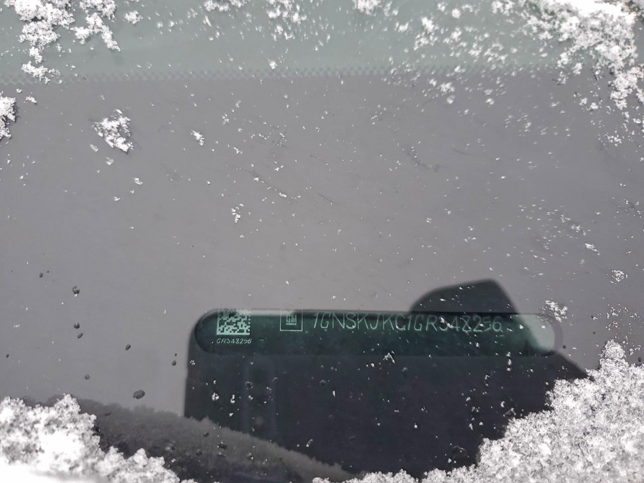 Chevrolet Suburban K1500 Ltz Image 13