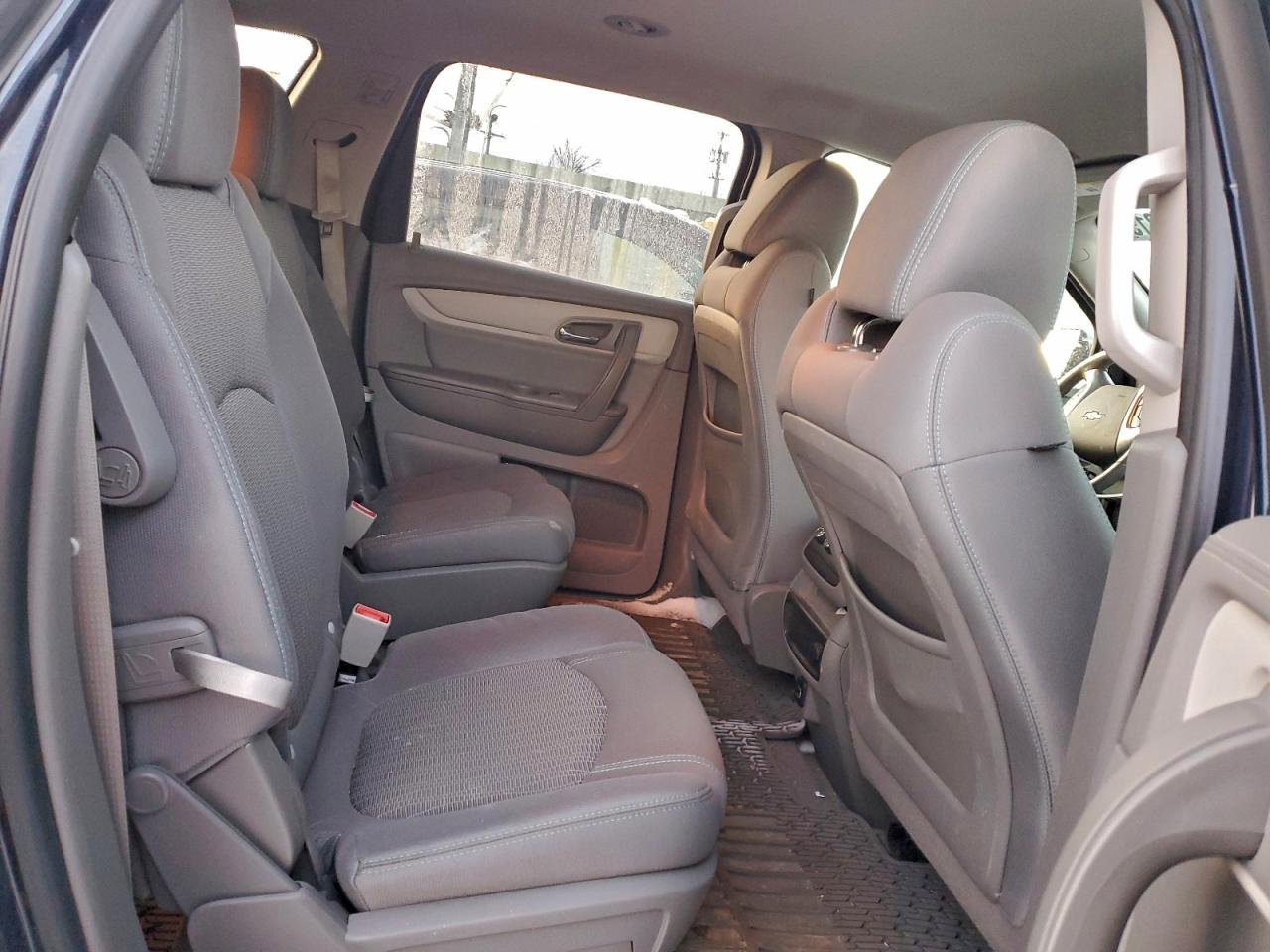 Chevrolet Traverse Lt Image 7