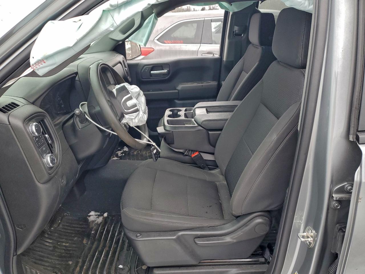 GMC Sierra K1500 Image 11