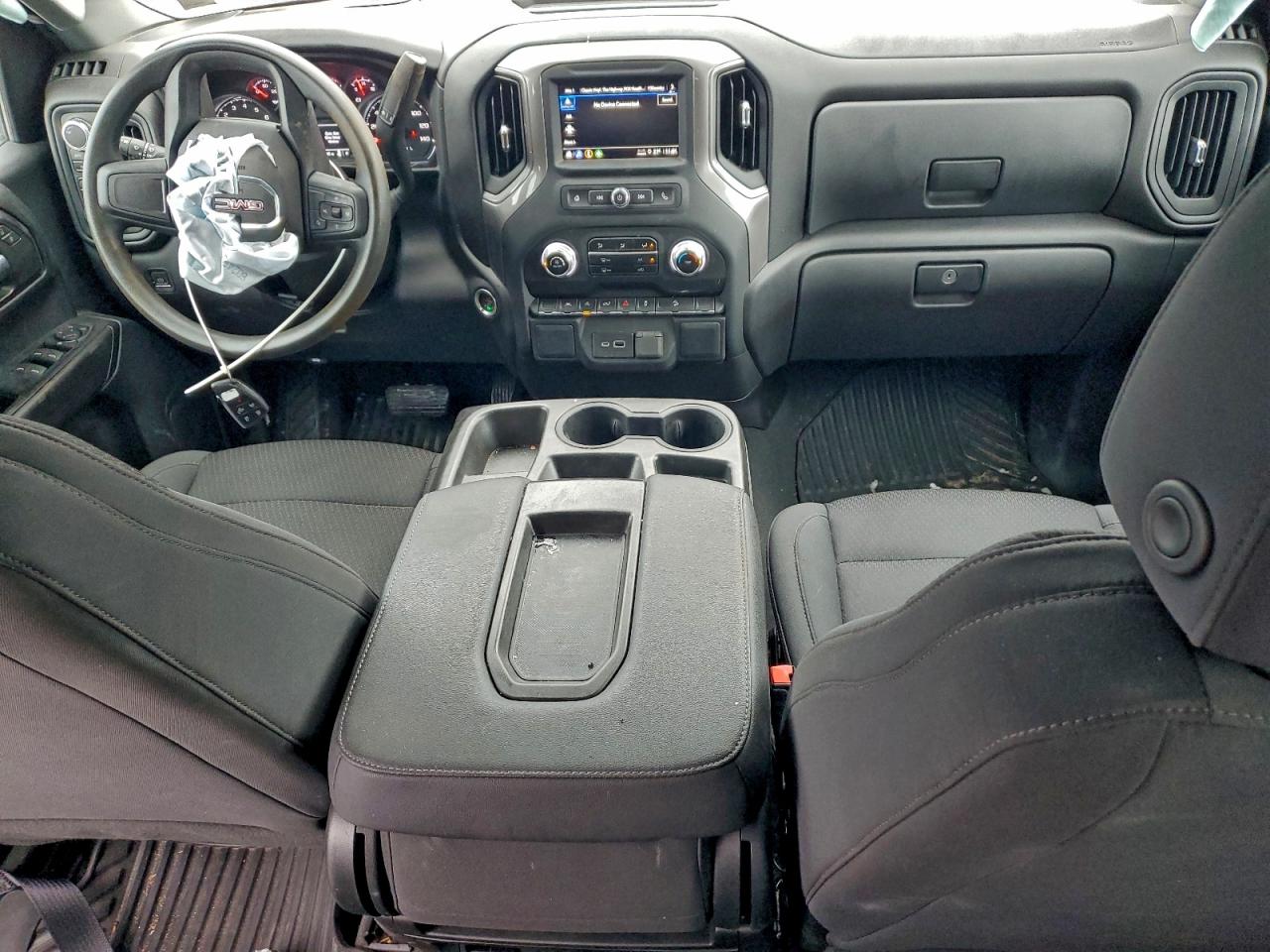 GMC Sierra K1500 Image 9